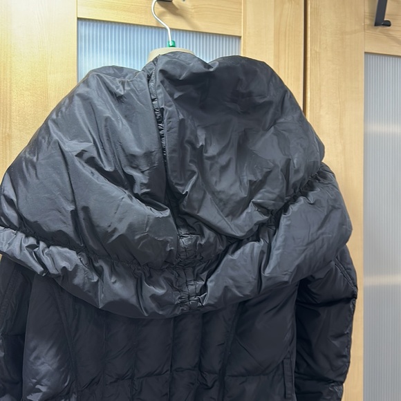 Add puff Jacket Size S. - Picture 5 of 12